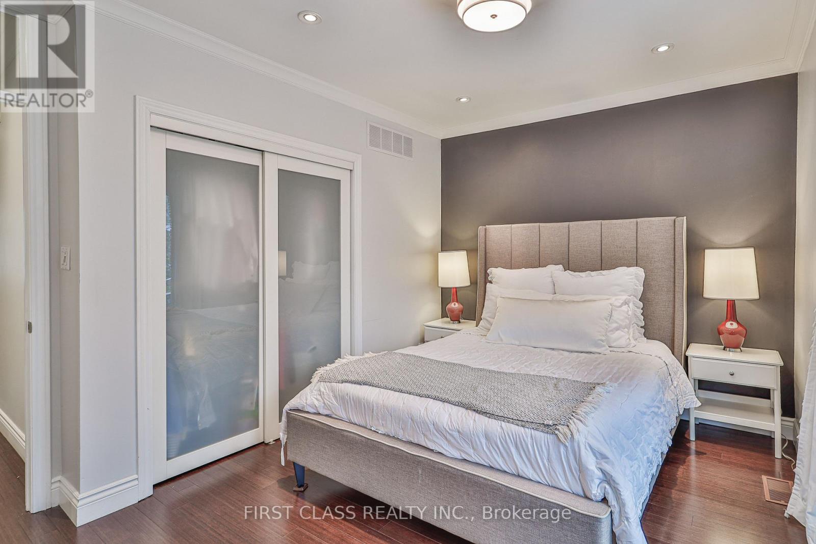 14 Herbert Avenue, Toronto, Ontario  M4L 3P9 - Photo 25 - E12530994