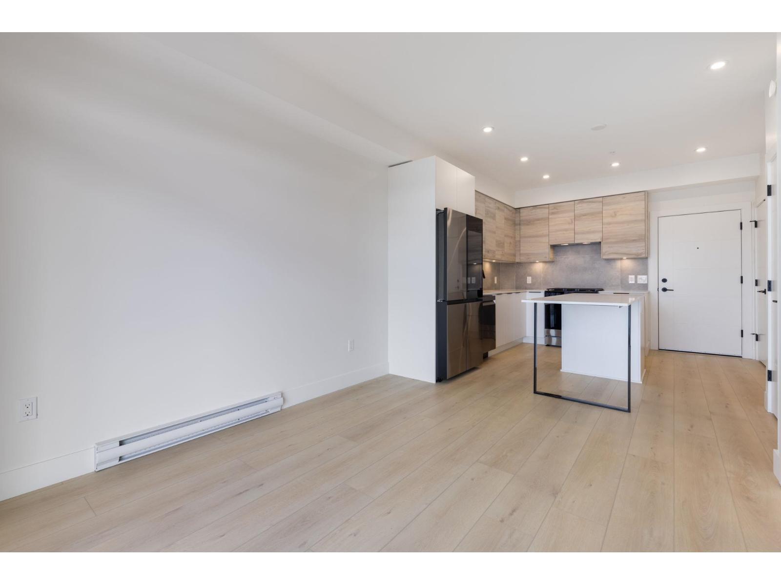 303 30490 Cardinal Avenue, Abbotsford, British Columbia  V2T 0C5 - Photo 4 - R3066337