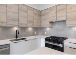 303 30520 CARDINAL AVENUE