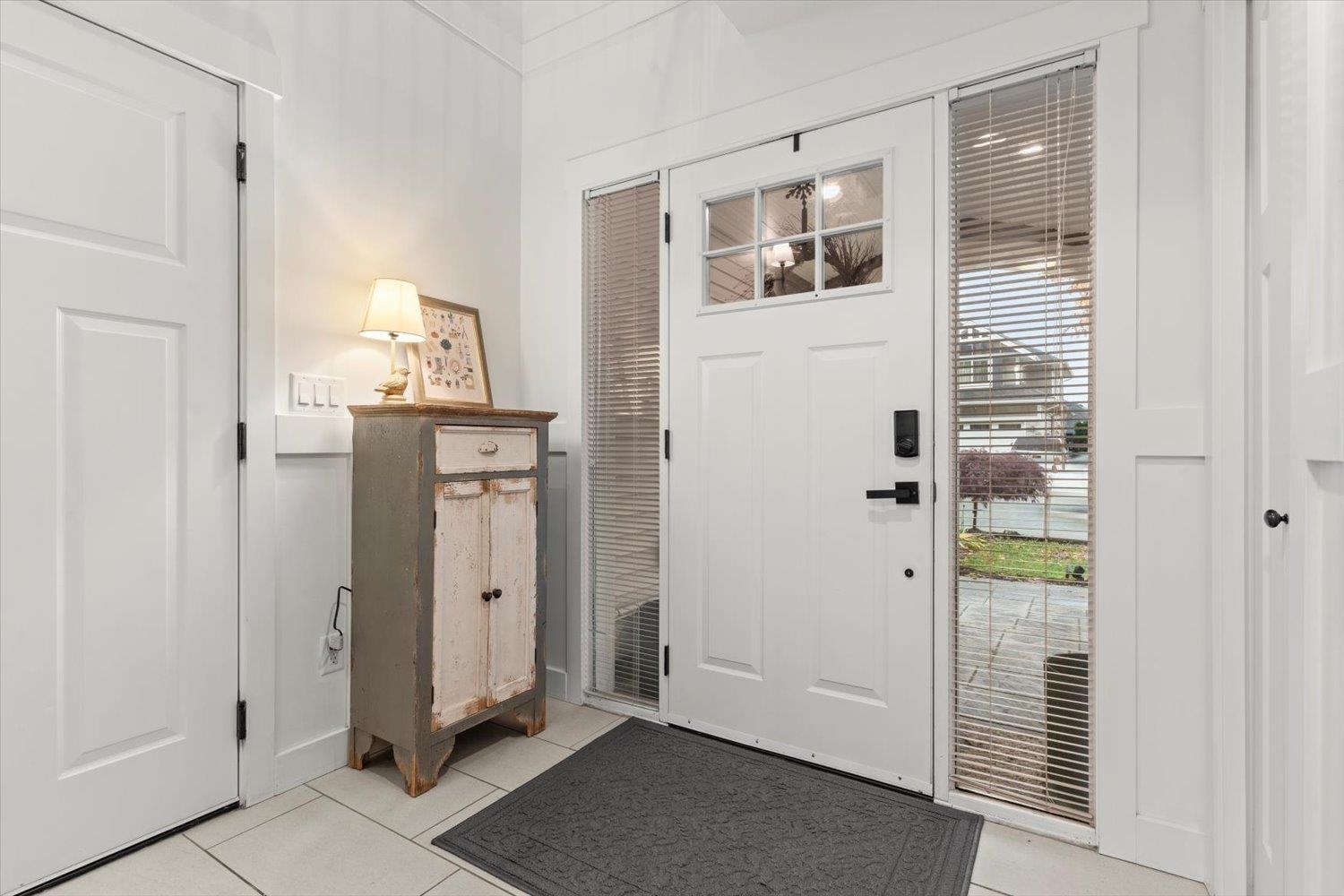 6184 Rexford Drive, Promontory, Chilliwack, British Columbia  V2R 0L3 - Photo 3 - R3066376