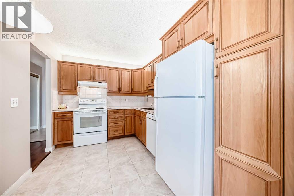 Property at 301, 521 57 Avenue SW image 3