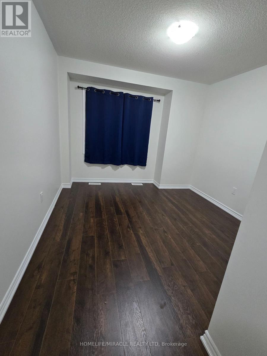 561 Queen Mary Drive, Brampton, Ontario  L7A 5H4 - Photo 34 - W12482177