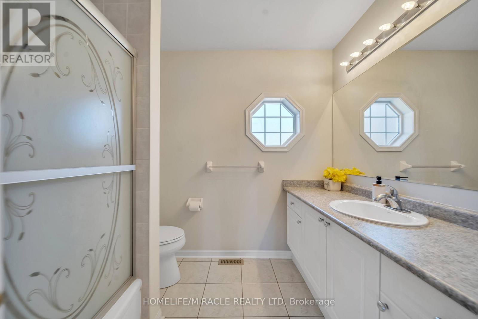 13 Bonavista Drive, Brampton, Ontario  L6X 0N2 - Photo 33 - W12530988