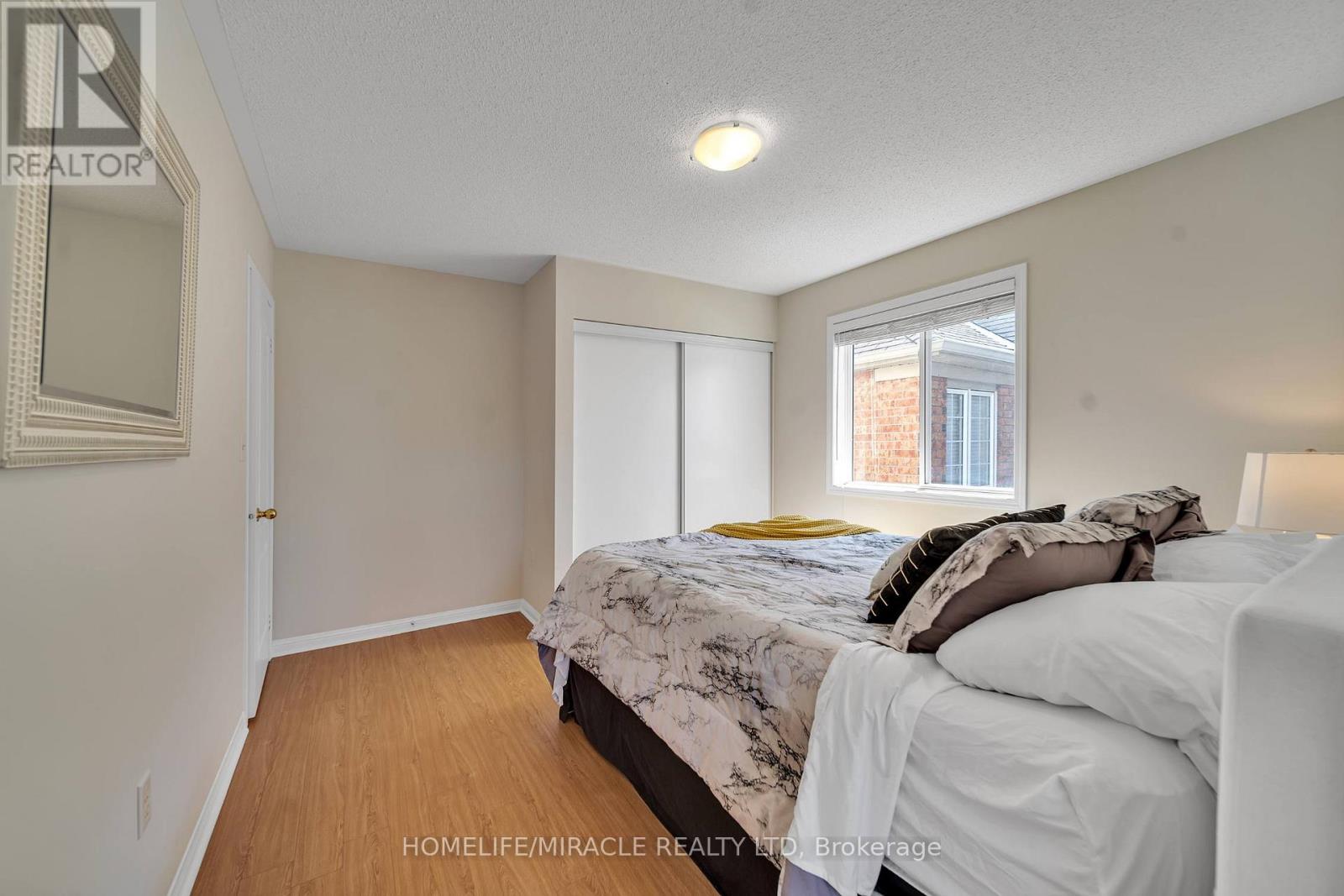 13 Bonavista Drive, Brampton, Ontario  L6X 0N2 - Photo 35 - W12530988