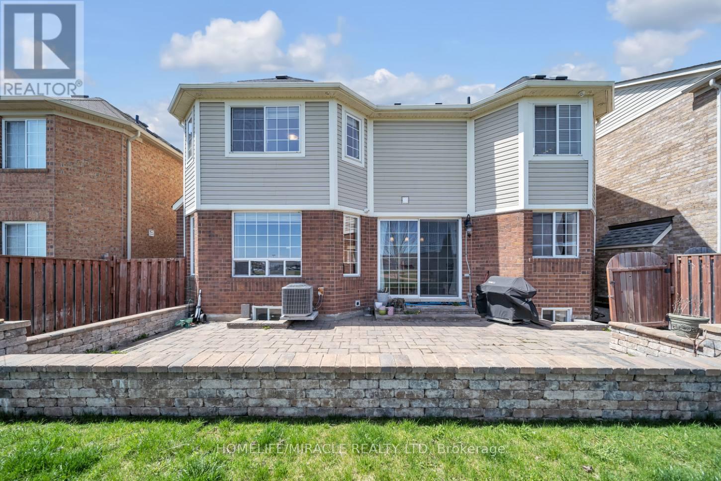 13 Bonavista Drive, Brampton, Ontario  L6X 0N2 - Photo 48 - W12530988