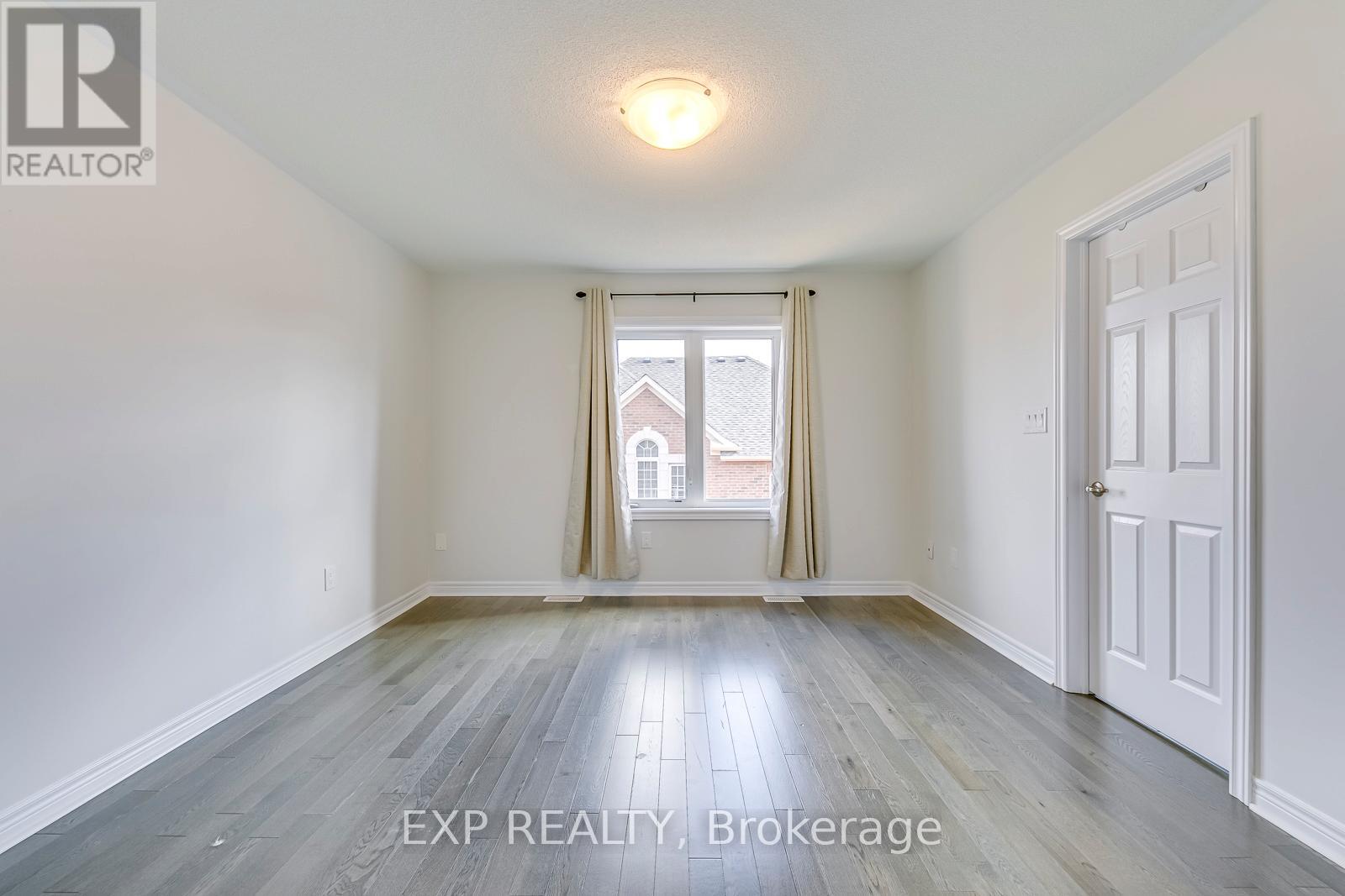 142 Toucan Trail, Oakville, Ontario  L6H 0Y2 - Photo 24 - W12531002