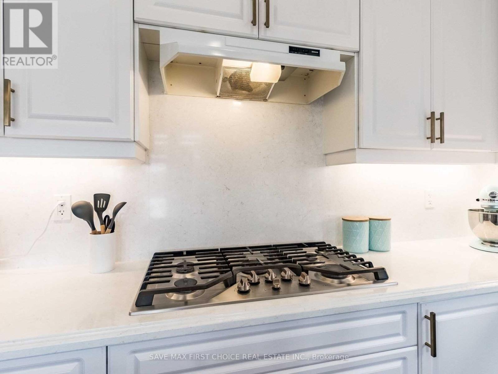 4051 Eternity Way, Oakville, Ontario  L6H 7B6 - Photo 16 - W12531004