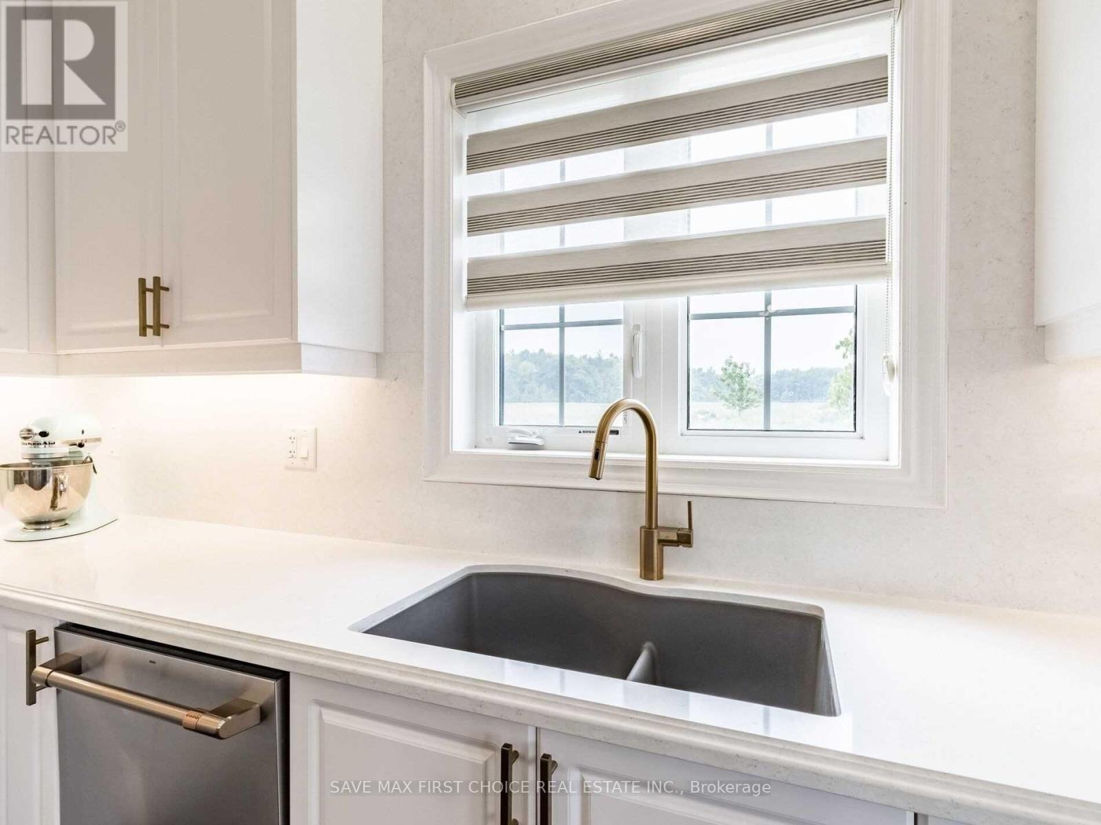 4051 Eternity Way, Oakville, Ontario  L6H 7B6 - Photo 17 - W12531004