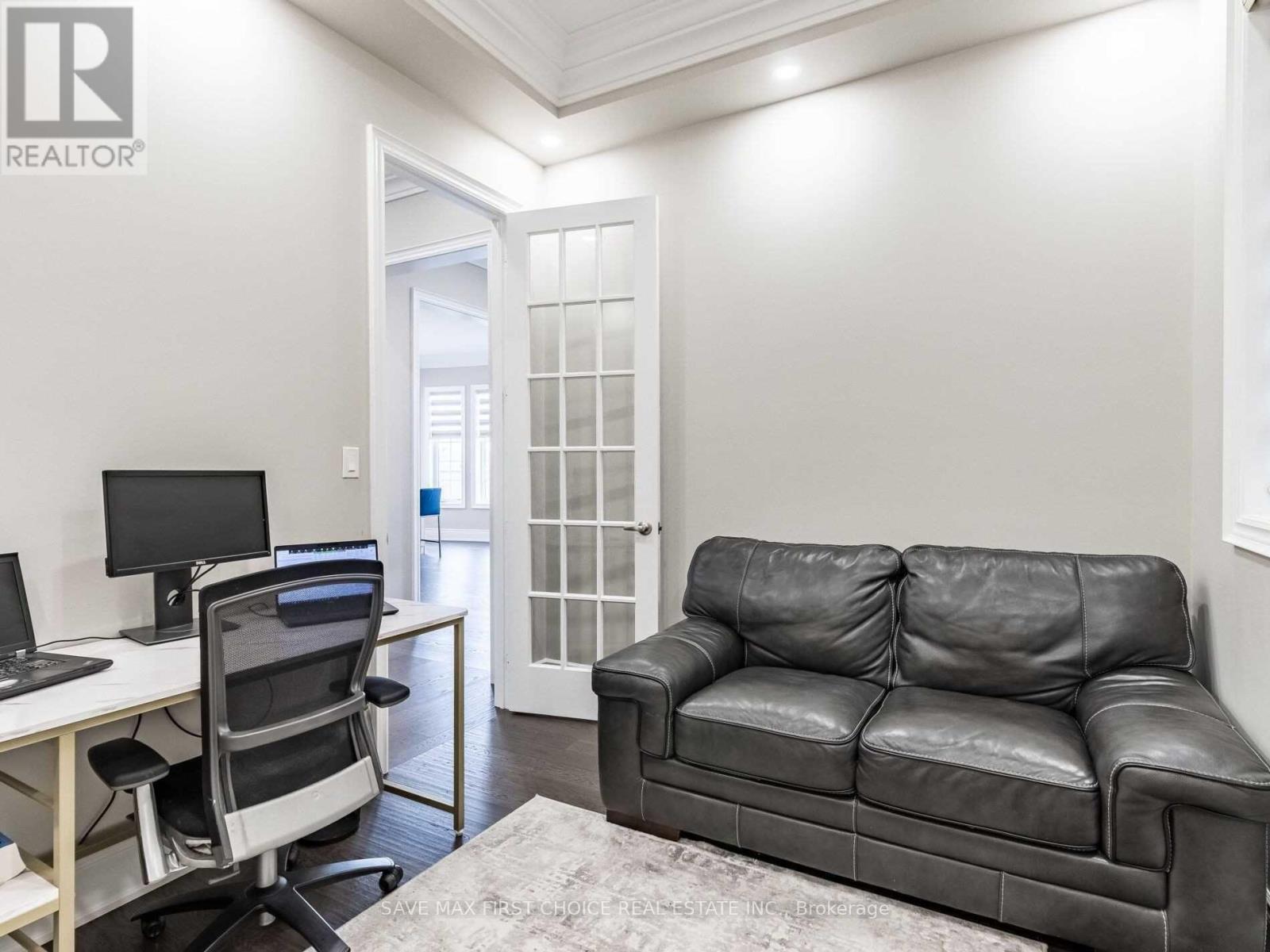 4051 Eternity Way, Oakville, Ontario  L6H 7B6 - Photo 27 - W12531004