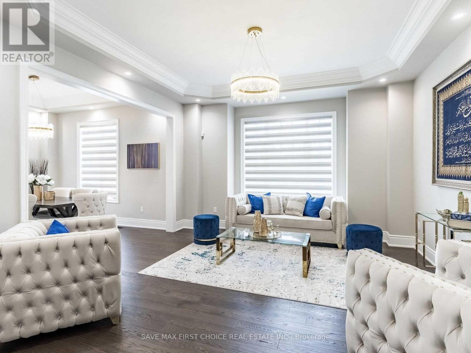 4051 Eternity Way, Oakville, Ontario  L6H 7B6 - Photo 7 - W12531004