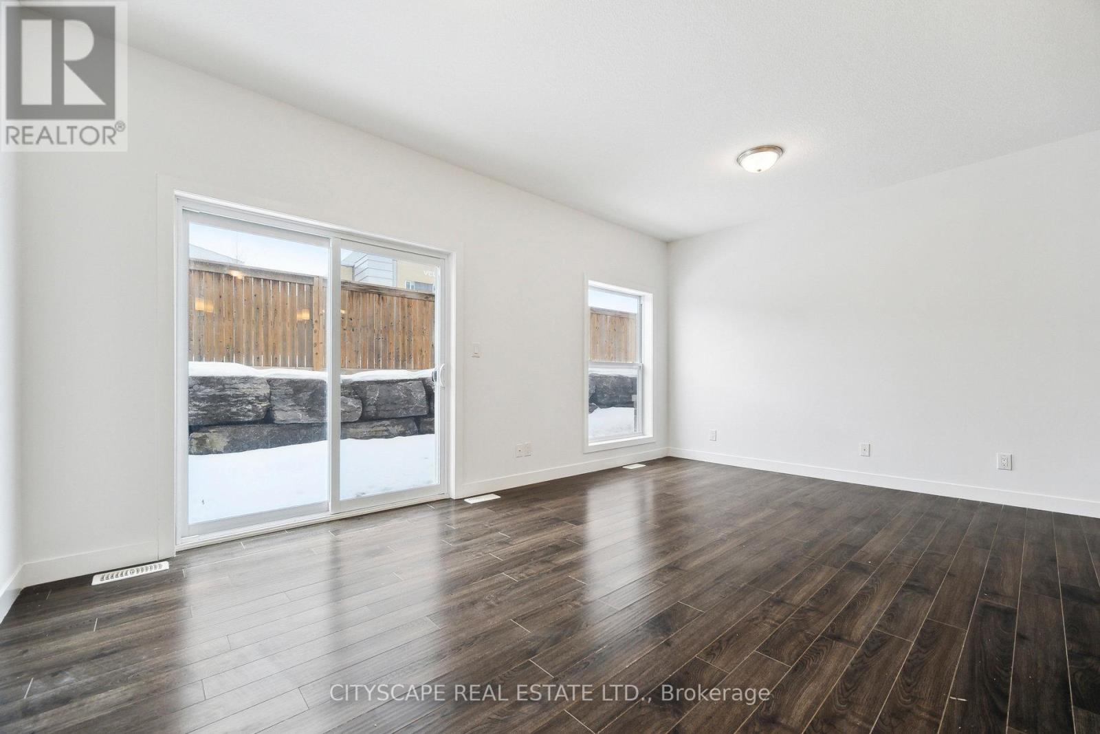 B3 - 439 Athlone Avenue, Woodstock, Ontario  N4V 0C8 - Photo 10 - X12530990