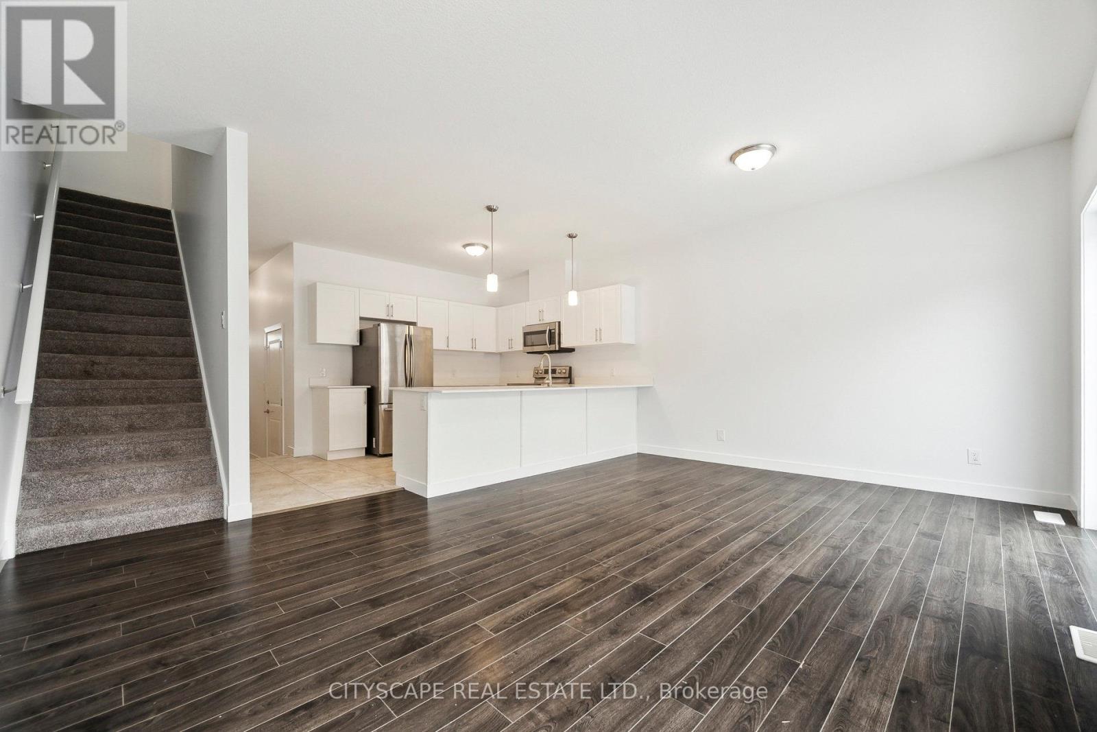 B3 - 439 Athlone Avenue, Woodstock, Ontario  N4V 0C8 - Photo 13 - X12530990