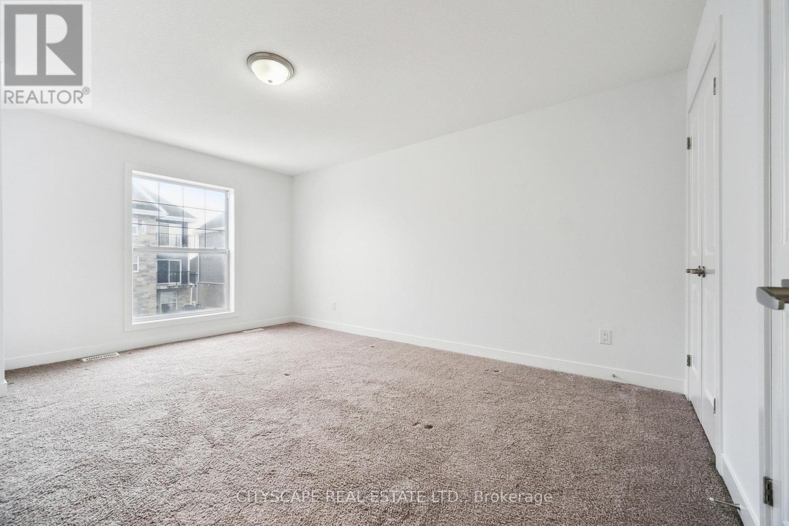 B3 - 439 Athlone Avenue, Woodstock, Ontario  N4V 0C8 - Photo 17 - X12530990