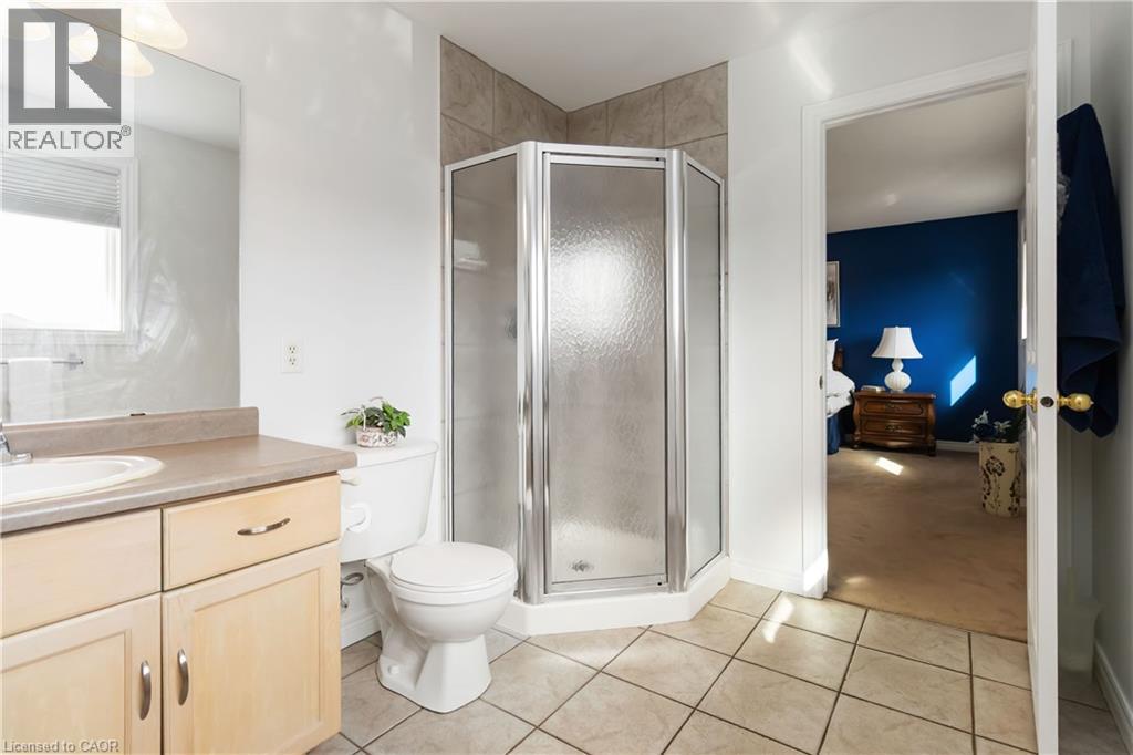 518 Sandcherry Drive, Burlington, Ontario  L7T 4L5 - Photo 18 - 40784529