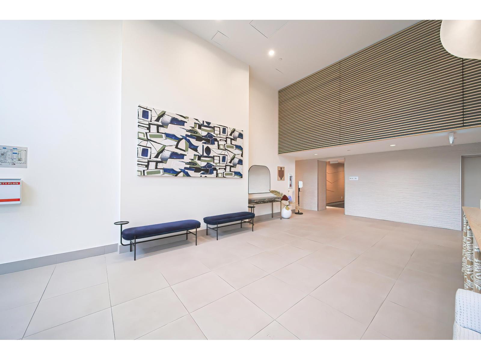 801 13318 104 Avenue, Surrey, British Columbia V3T 0R2 - Photo 4 - R3066421