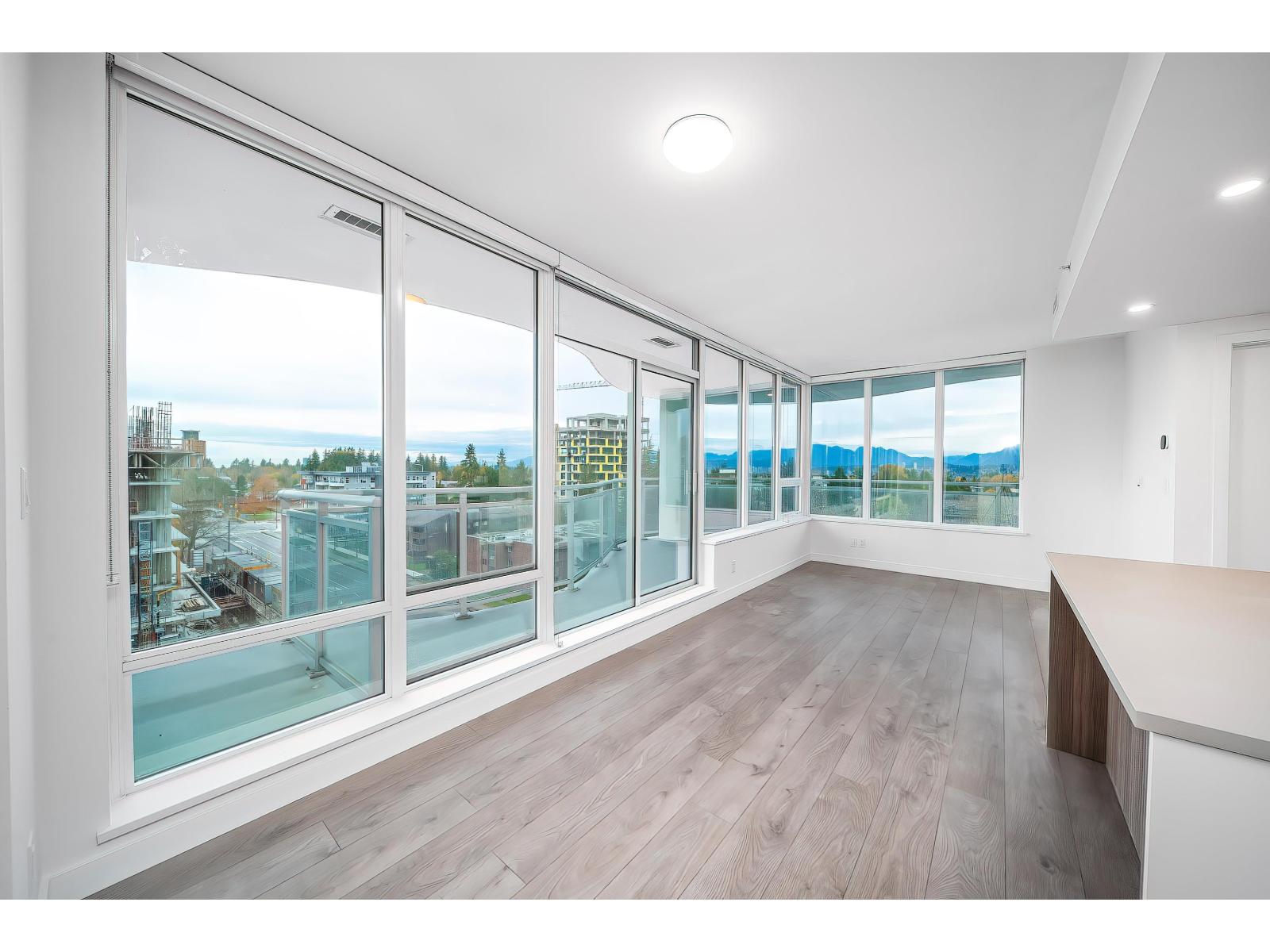 801 13318 104 Avenue, Surrey, British Columbia V3T 0R2 - Photo 11 - R3066421