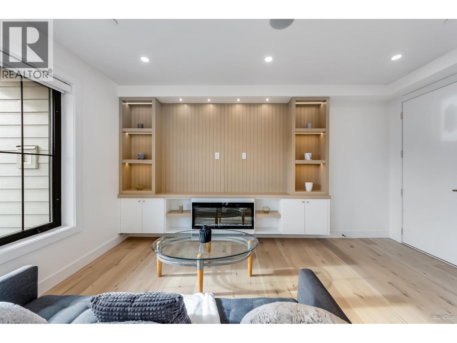 2 150 E 51 Avenue, Vancouver, British Columbia  V5X 1C3 - Photo 4 - R3066317