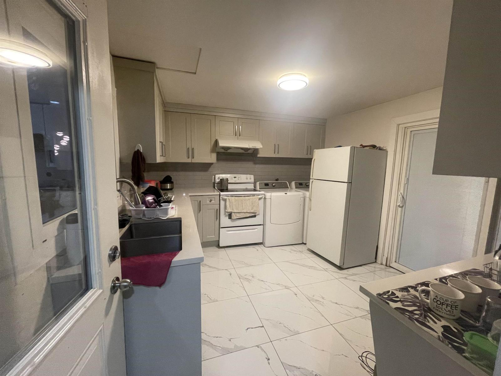 15077 86b Avenue, Surrey, British Columbia  V3S 4V3 - Photo 9 - R3065982