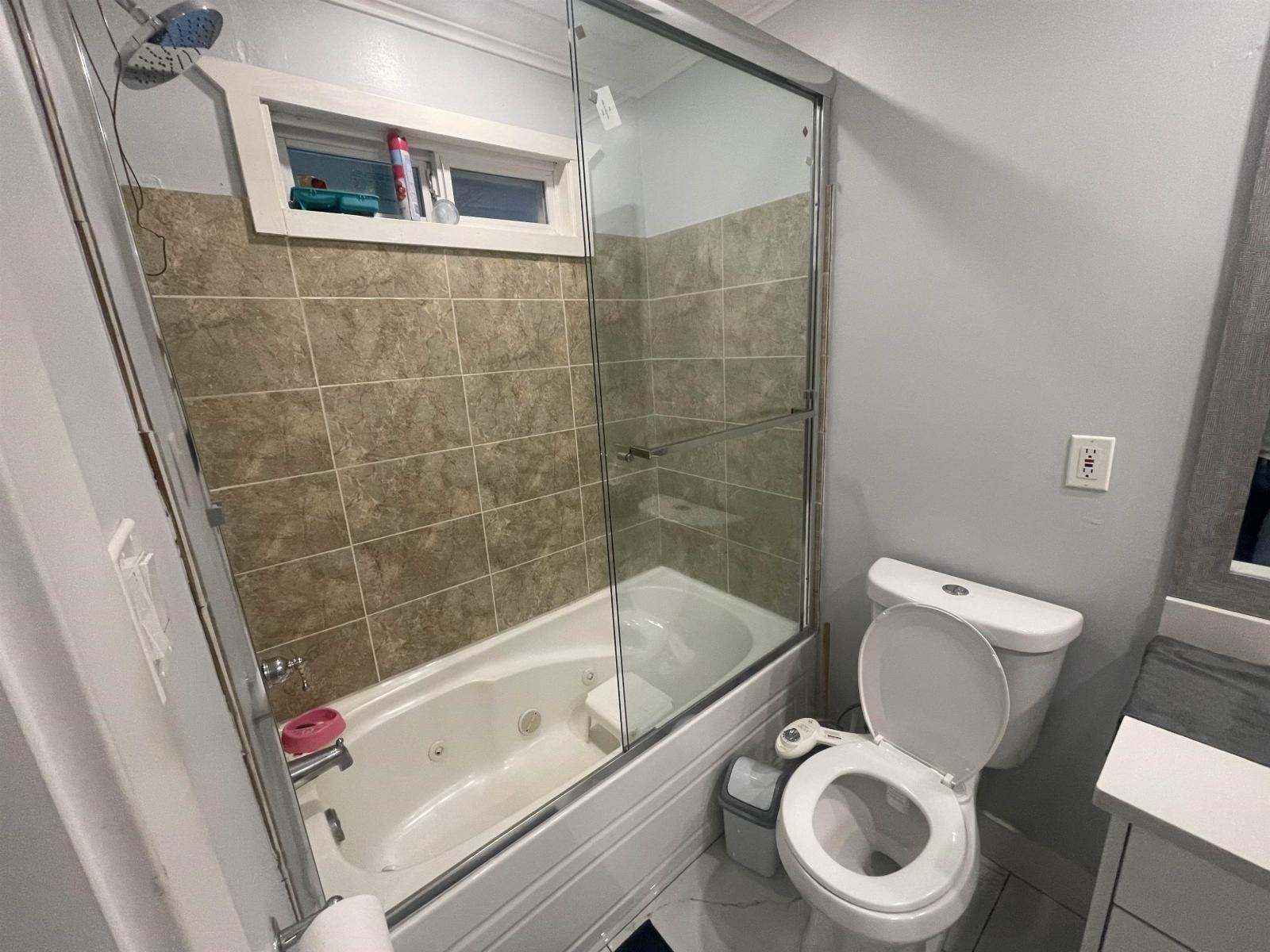 15077 86b Avenue, Surrey, British Columbia  V3S 4V3 - Photo 15 - R3065982