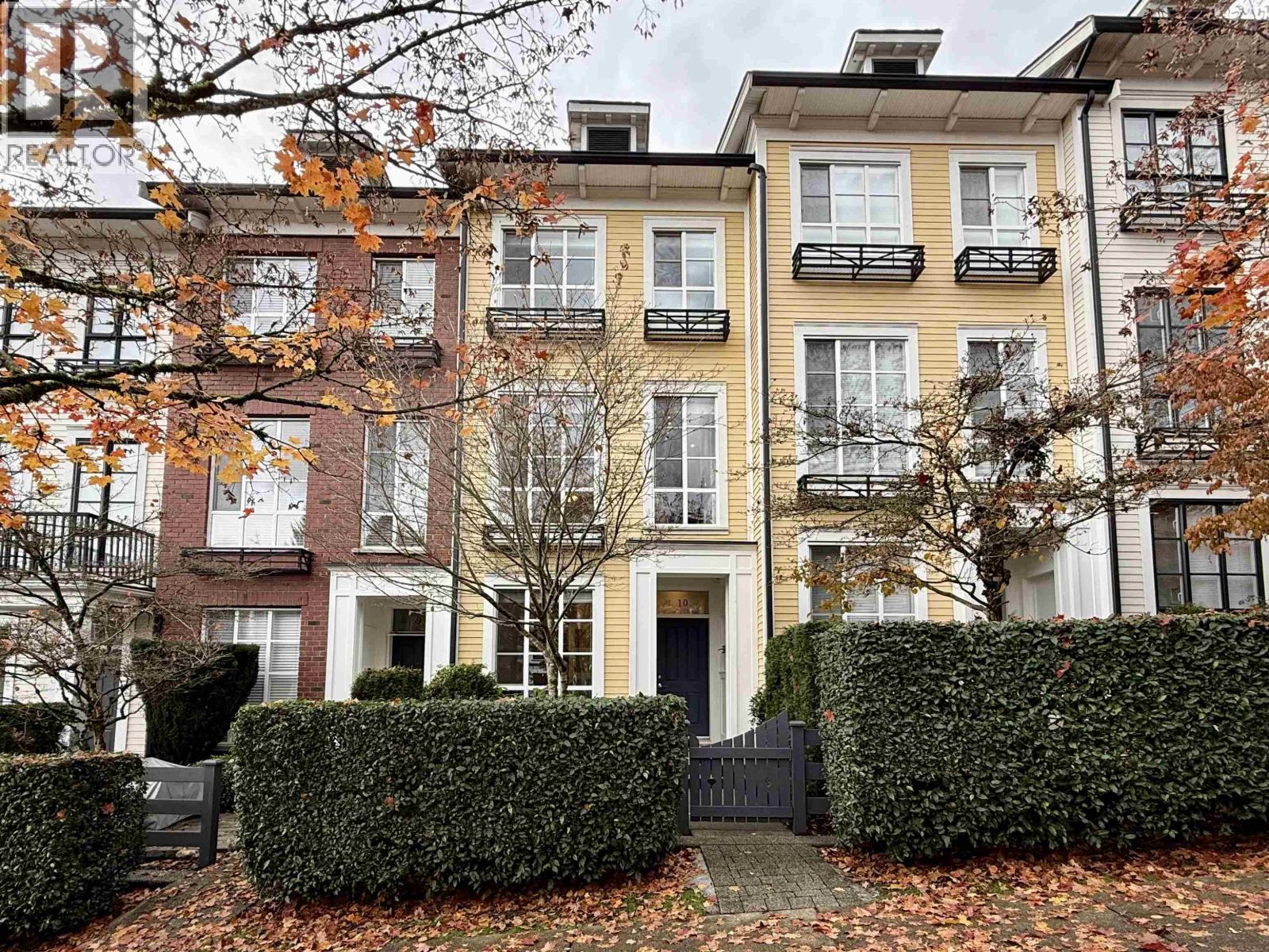 10 1248 HOLTBY STREET, Coquitlam, British Columbia