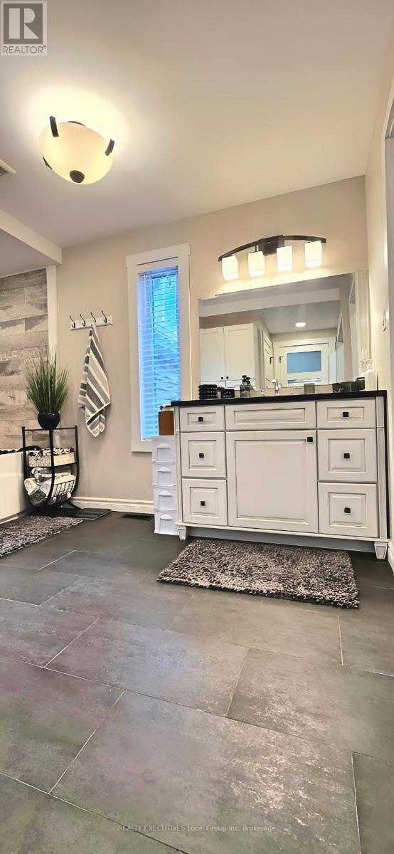 160 Whitney Avenue, North Bay, Ontario  P1A 1Z2 - Photo 28 - X12528944