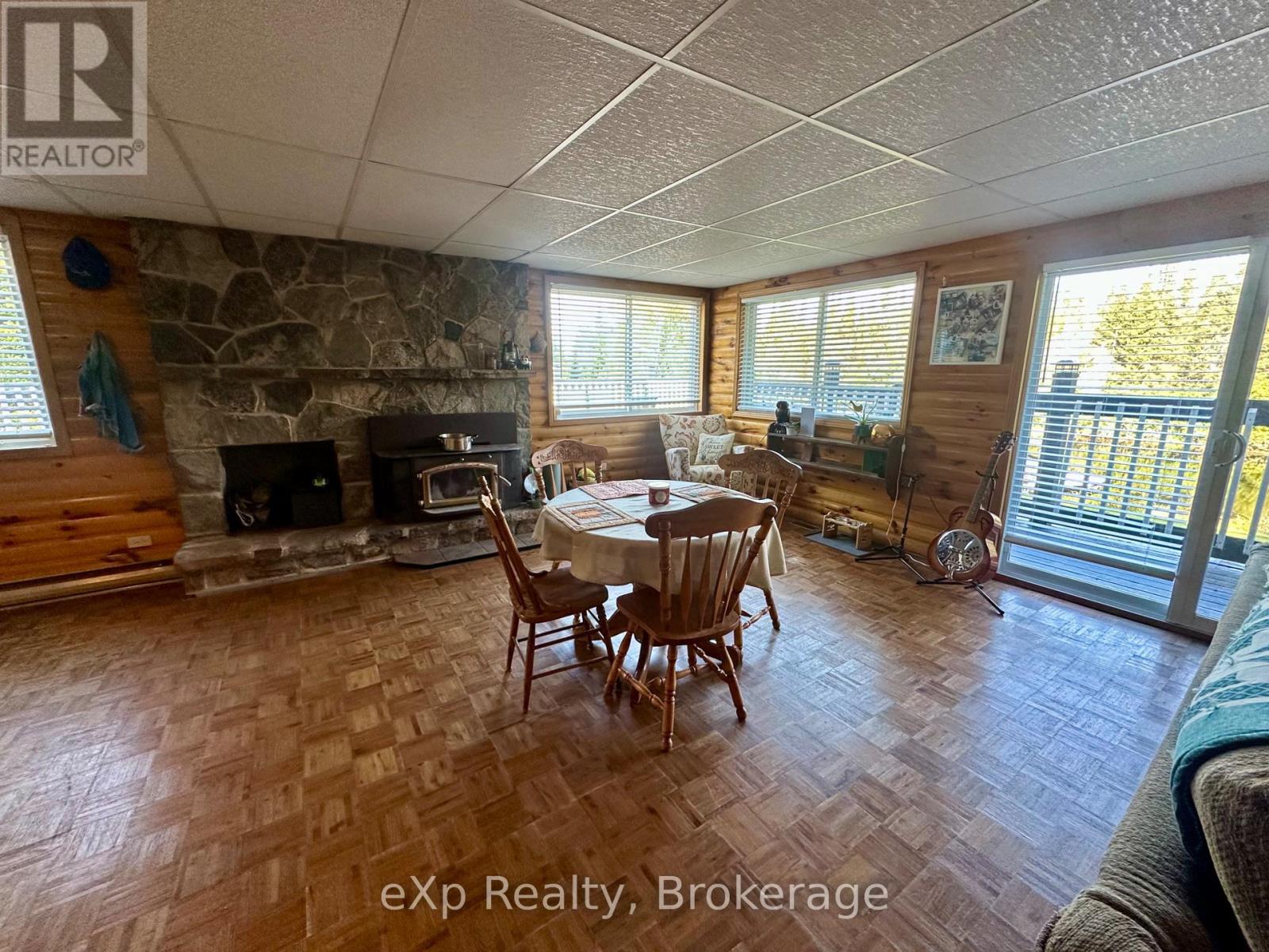 249 River Drive, Burk's Falls, Ontario  P0A 1C0 - Photo 11 - X12531032