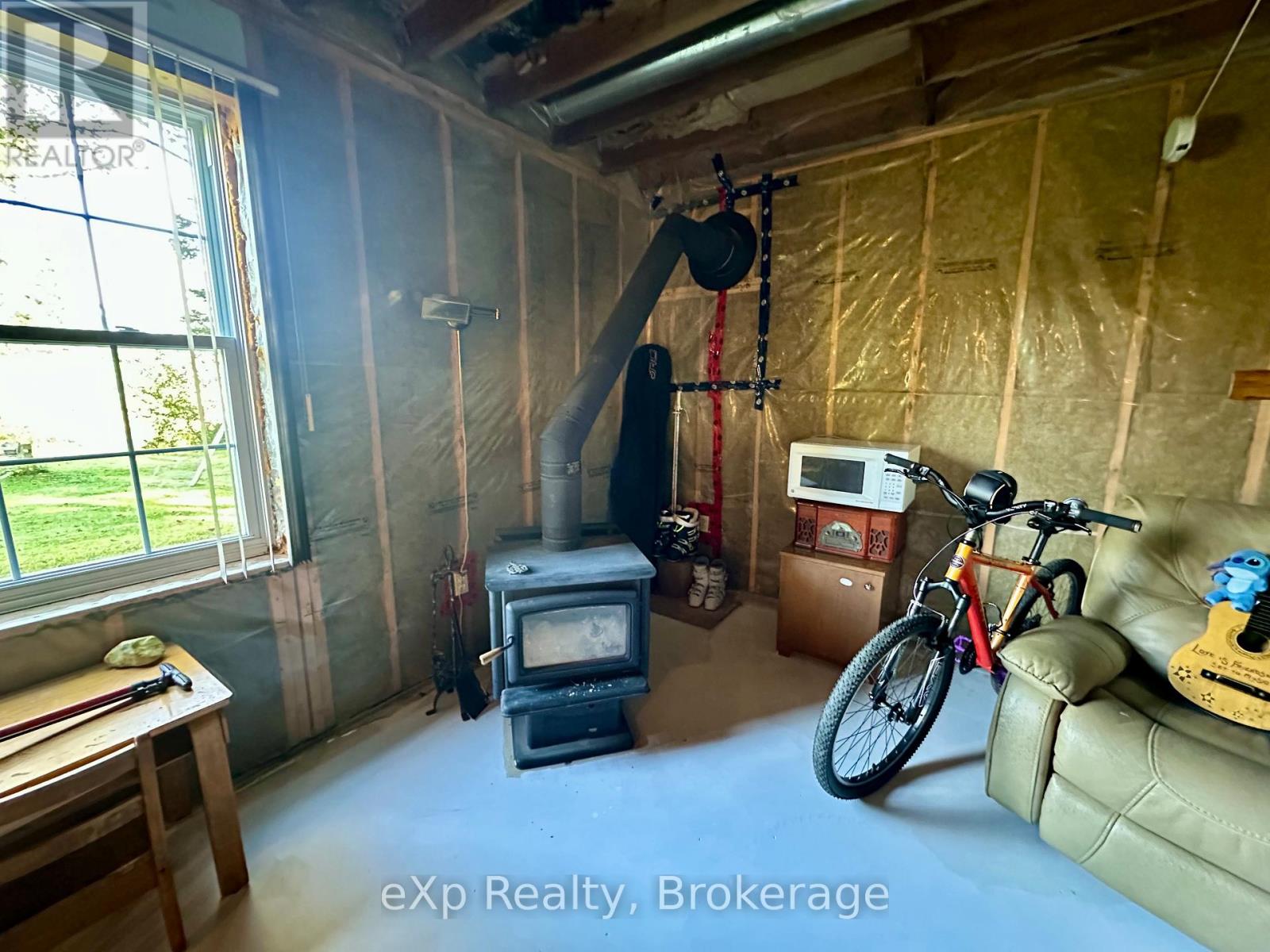 249 River Drive, Burk's Falls, Ontario  P0A 1C0 - Photo 24 - X12531032