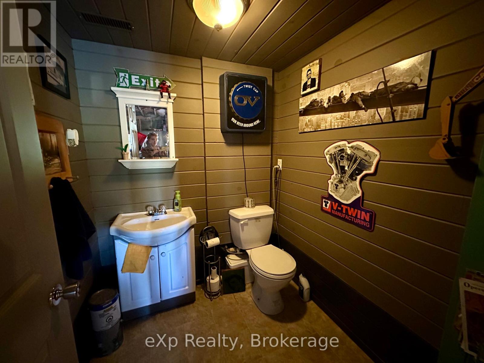 249 River Drive, Burk's Falls, Ontario  P0A 1C0 - Photo 27 - X12531032