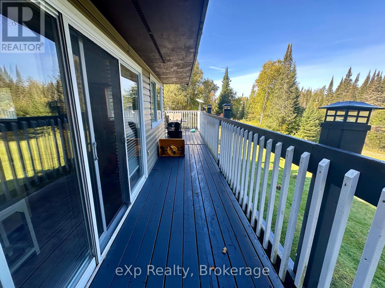 249 River Drive, Burk's Falls, Ontario  P0A 1C0 - Photo 38 - X12531032