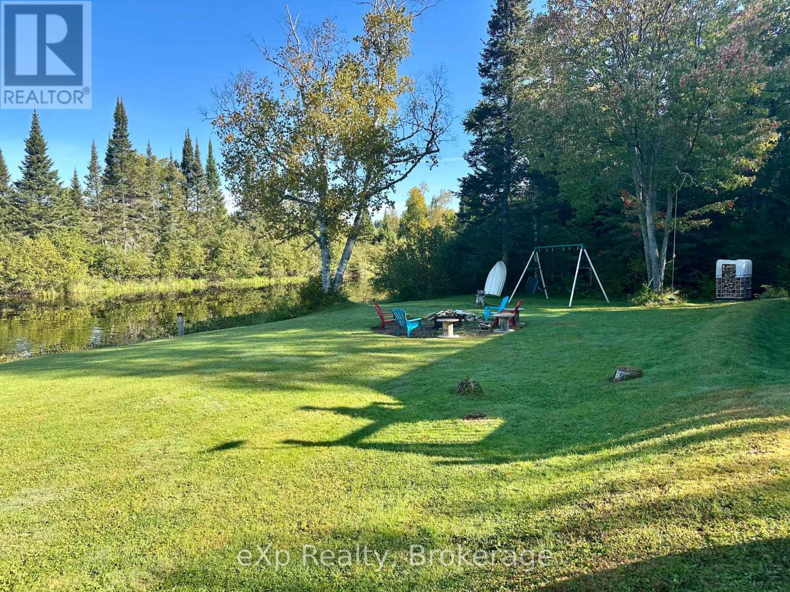 249 River Drive, Burk's Falls, Ontario  P0A 1C0 - Photo 6 - X12531032