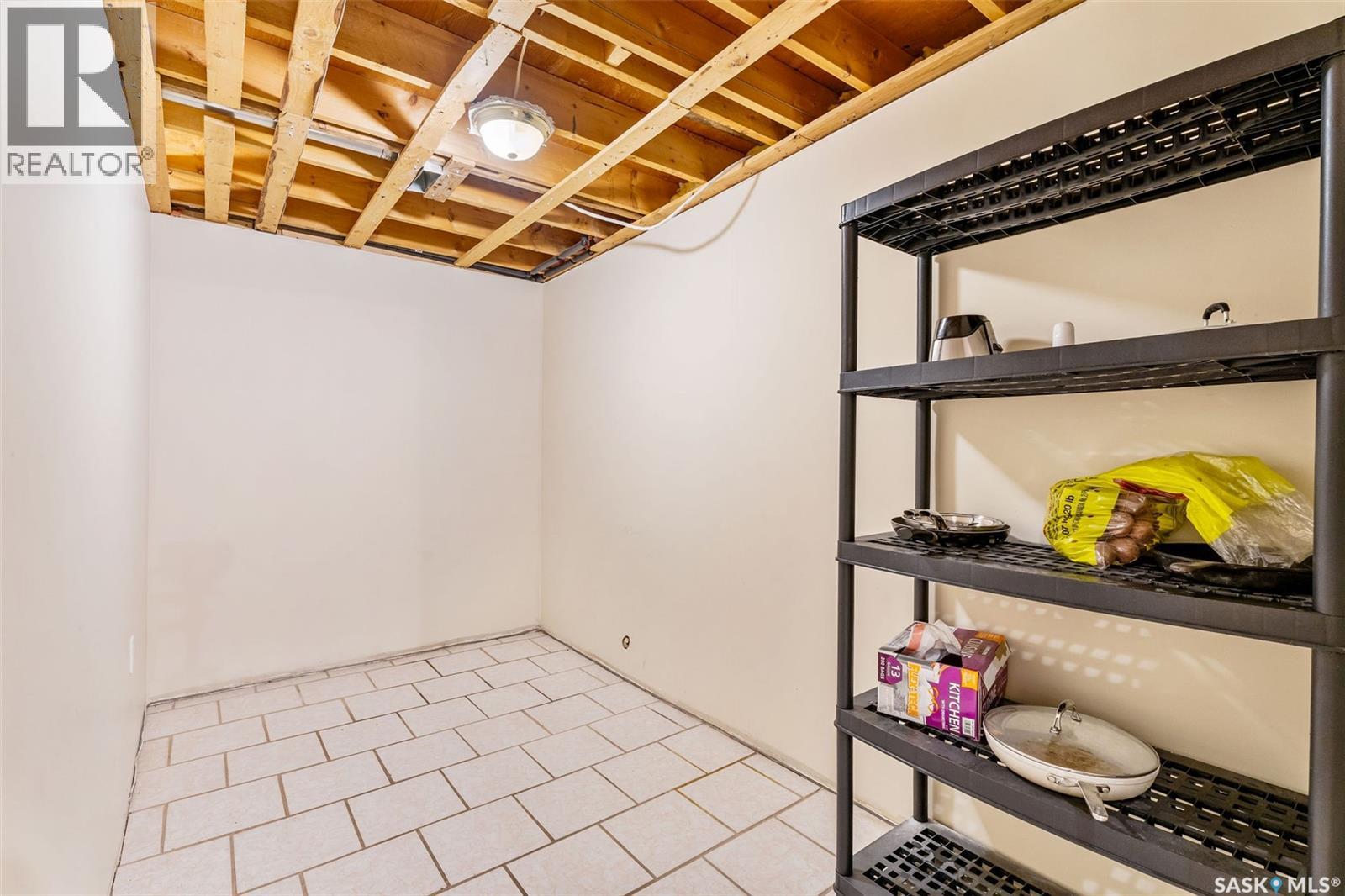 603 Macarthur Drive, Prince Albert, Saskatchewan  S6V 5X6 - Photo 26 - SK023765