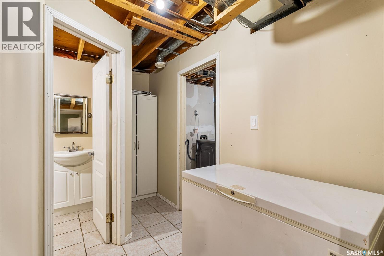 603 Macarthur Drive, Prince Albert, Saskatchewan  S6V 5X6 - Photo 27 - SK023765