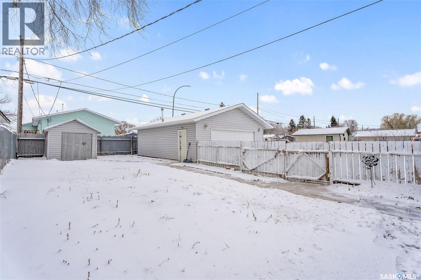 603 Macarthur Drive, Prince Albert, Saskatchewan  S6V 5X6 - Photo 36 - SK023765