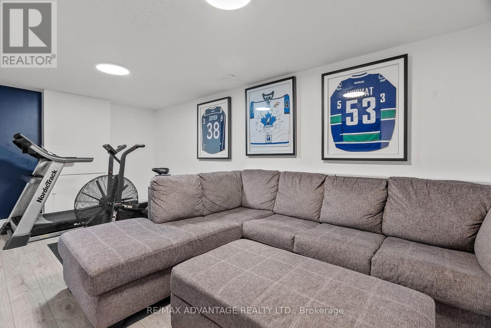 28 Sundridge Court, London South, Ontario  N5Z 4R5 - Photo 29 - X12529832