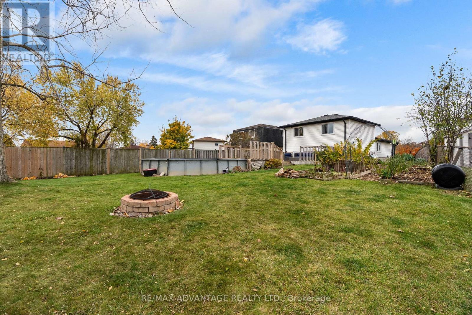 28 Sundridge Court, London South, Ontario  N5Z 4R5 - Photo 36 - X12529832