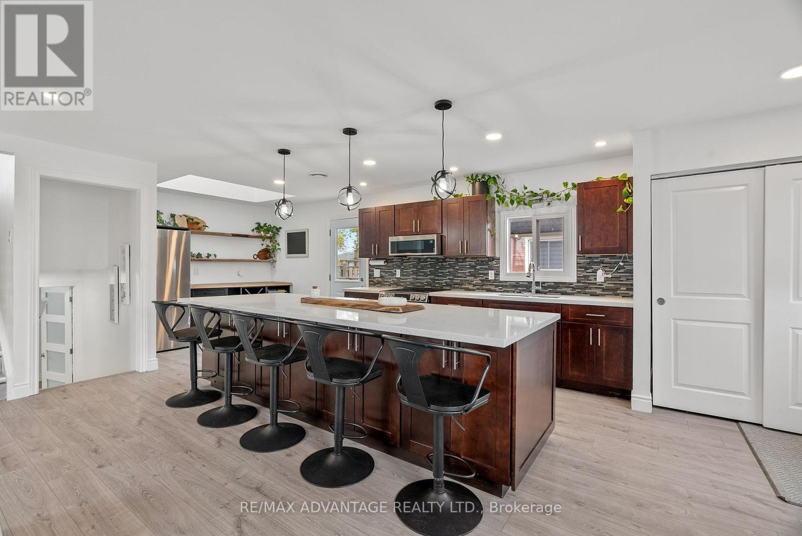 28 Sundridge Court, London South, Ontario  N5Z 4R5 - Photo 7 - X12529832