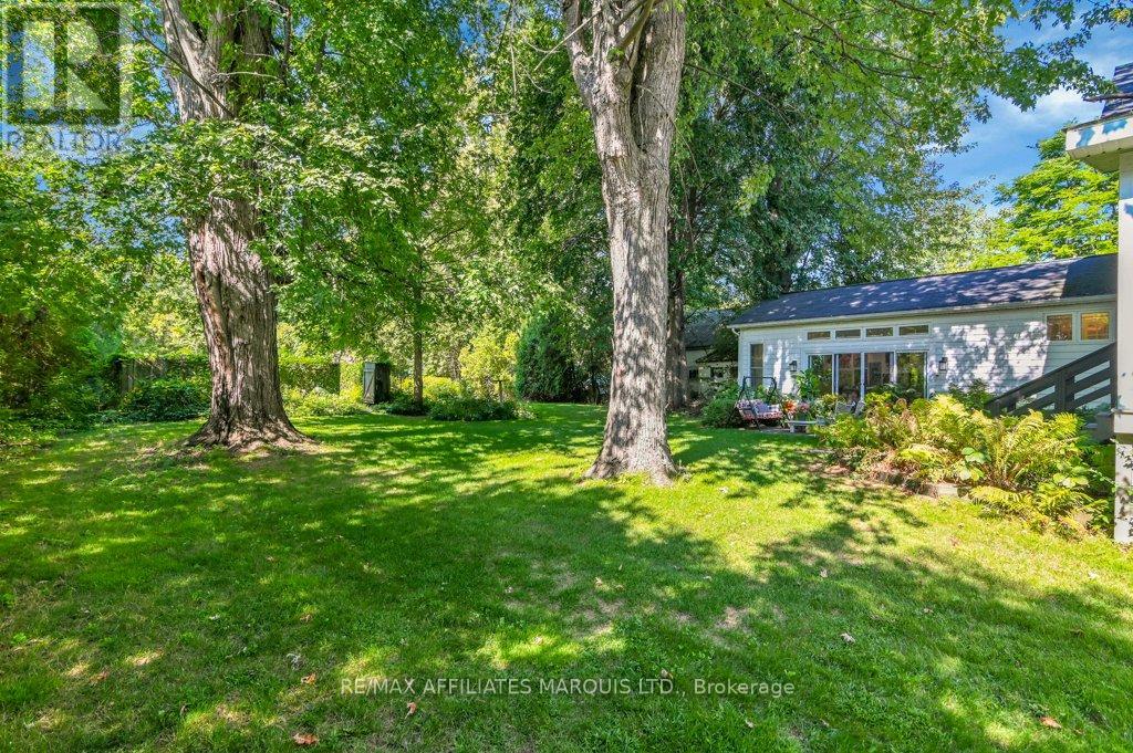 20369 Old Montreal Road, South Glengarry, Ontario  K0C 2C0 - Photo 20 - X12531020