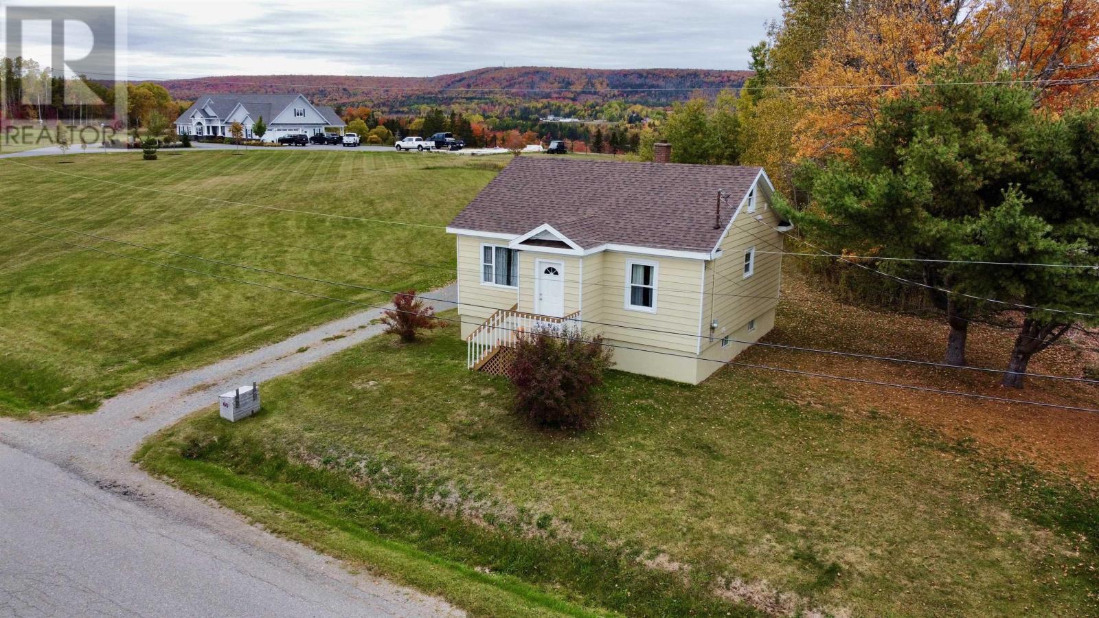 60 Crestdale Drive, Sydney Forks, Nova Scotia