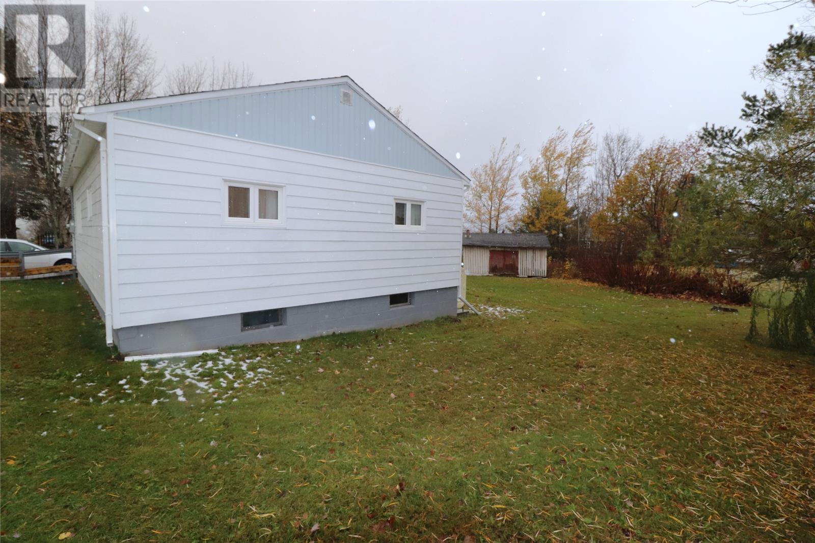 17 Main Dam Road, Deer Lake, Newfoundland & Labrador  A8A 1S4 - Photo 4 - 1292376