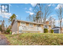 167 Pinetree Crescent