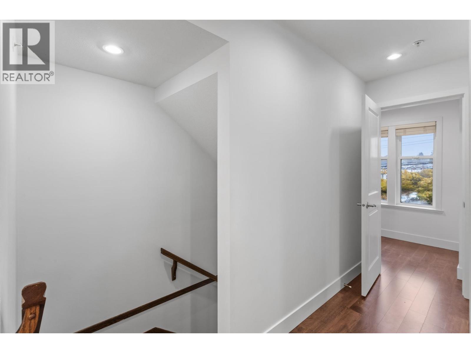 4463 Welwyn Street, Vancouver, British Columbia  V5N 3Z3 - Photo 14 - R3066239