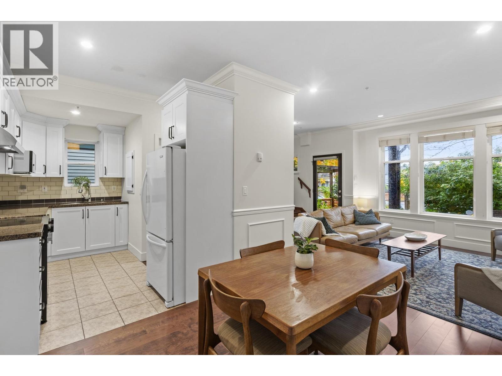 4463 Welwyn Street, Vancouver, British Columbia  V5N 3Z3 - Photo 9 - R3066239