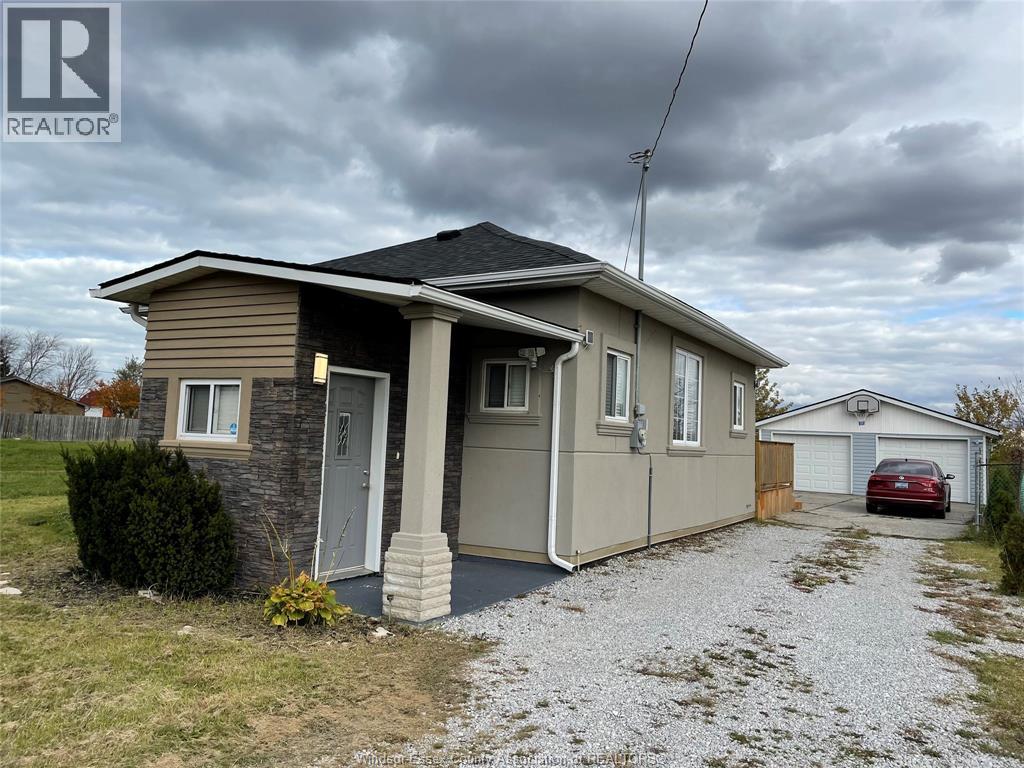 3832 11TH CONCESSION ROAD, Tecumseh, Ontario