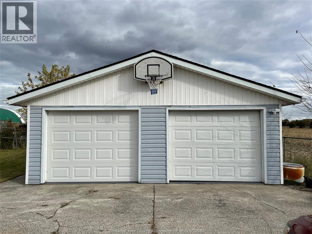 3832 11th Concession Road, Tecumseh, Ontario  N0R 1K0 - Photo 13 - 25028448