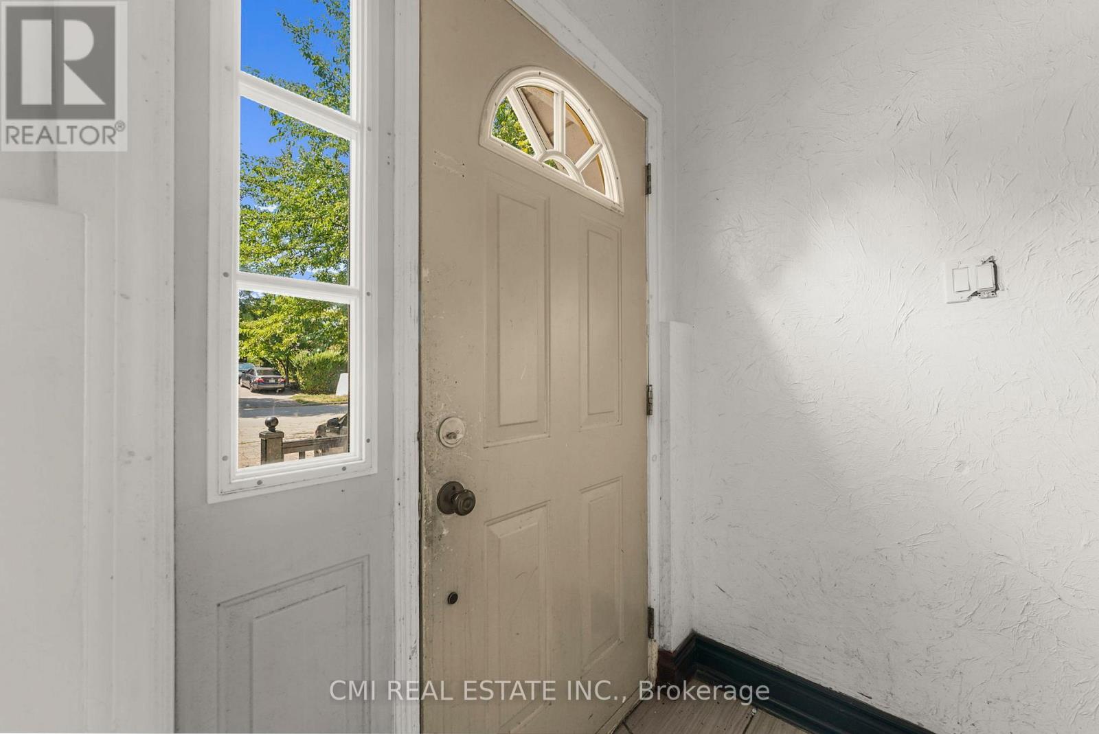 50 Apache Trail, Toronto, Ontario  M2H 2H7 - Photo 7 - C12531060