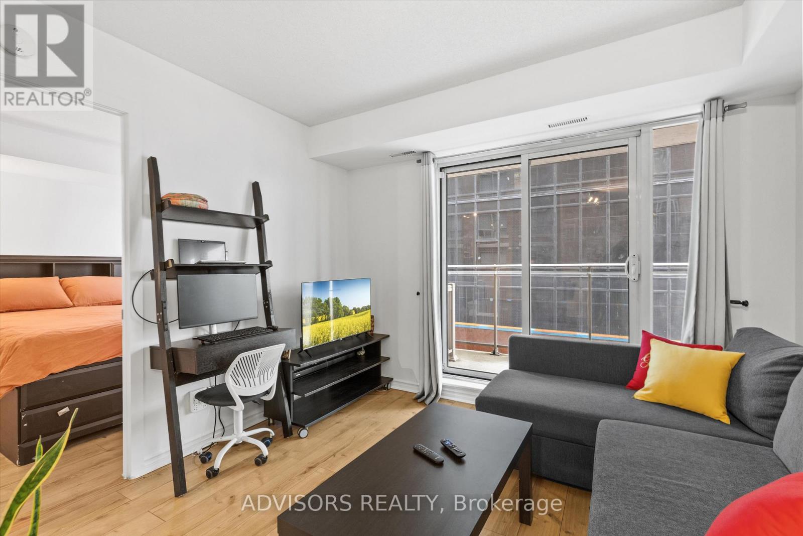 303 - 801 Sheppard Avenue W, Toronto, Ontario  M3H 2T3 - Photo 14 - C12531066