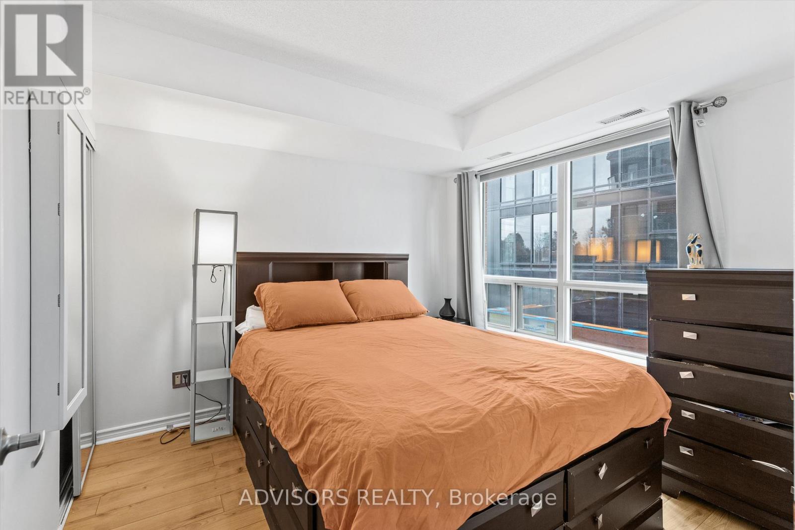 303 - 801 Sheppard Avenue W, Toronto, Ontario  M3H 2T3 - Photo 17 - C12531066