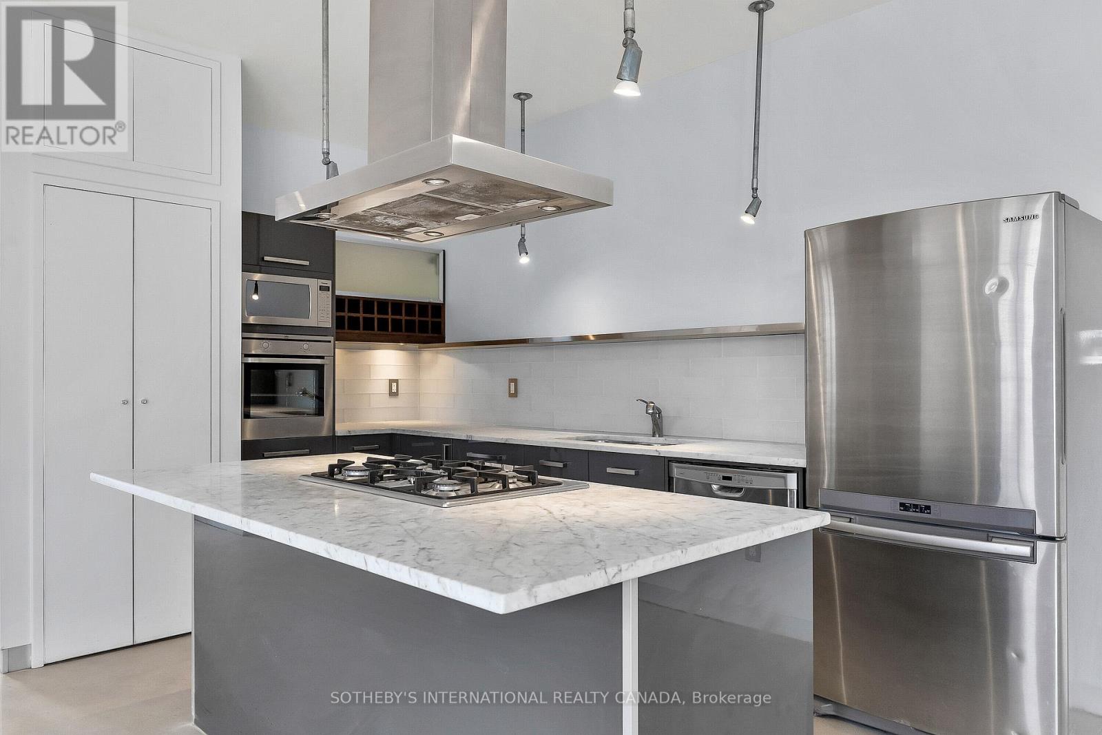 Lane - 301 Euclid Avenue, Toronto, Ontario  M6J 2K1 - Photo 10 - C12531112