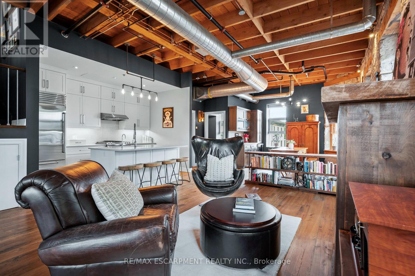 201 - 25 Concession Street, Cambridge, Ontario  N1R 2G6 - Photo 13 - X12476253