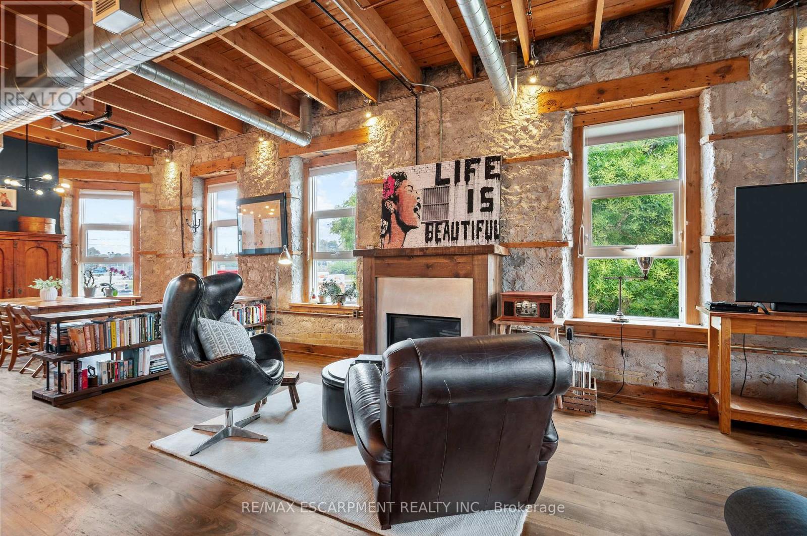 201 - 25 Concession Street, Cambridge, Ontario  N1R 2G6 - Photo 12 - X12476253